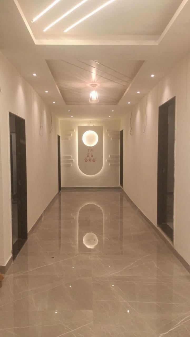 Maharaja Guest House Nashikkar Akalkot Exterior foto